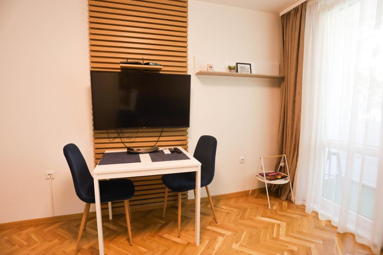 White Apartment *